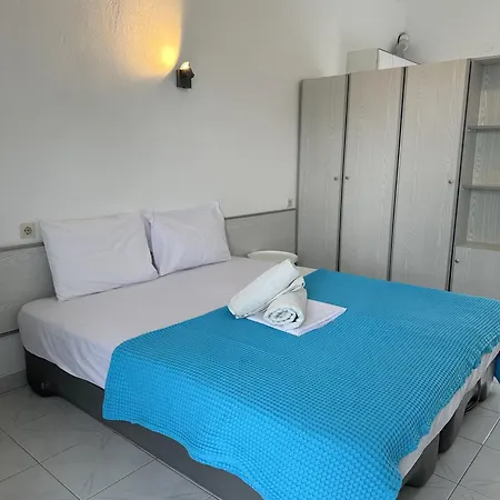Sophies Olive Haven Apartament *