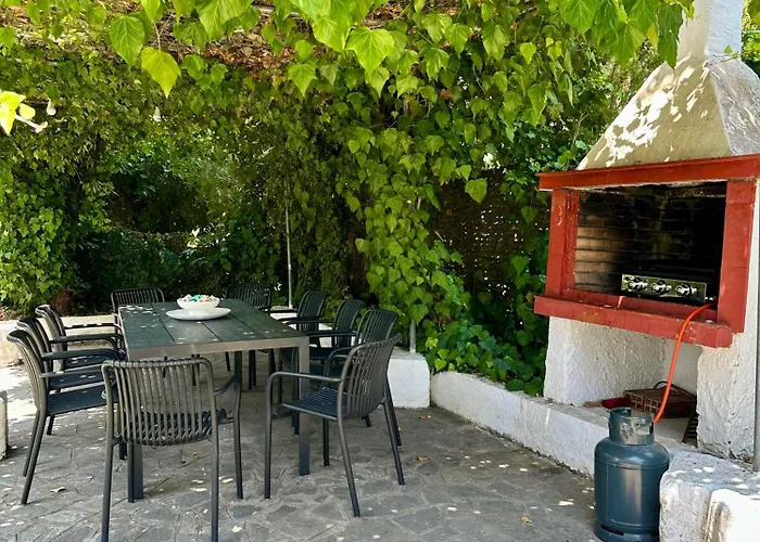 Sophies Olive Haven Apartament