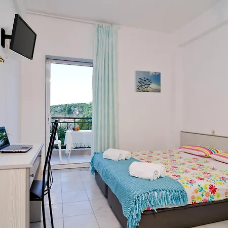 Bianca Studios Apartment Possidi