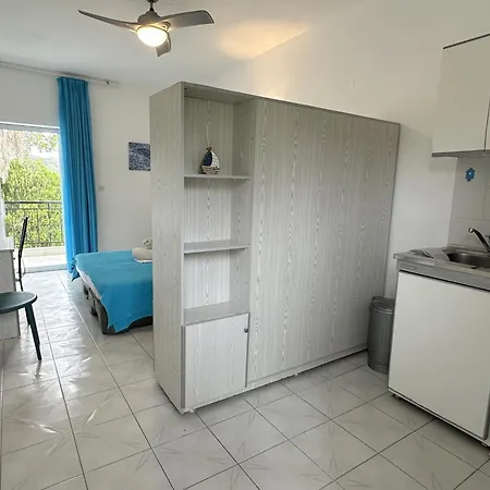Sophies Olive Haven פוסידי
