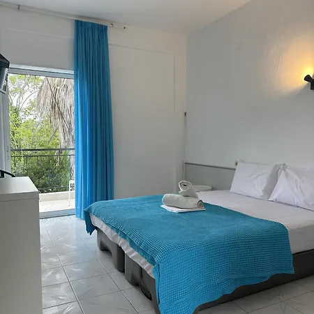 Sophies Olive Haven Apartament Possidi