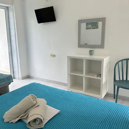 Sophies Olive Haven Апартаменты *