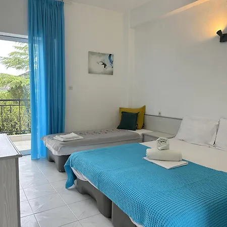 Sophies Olive Haven Посиди